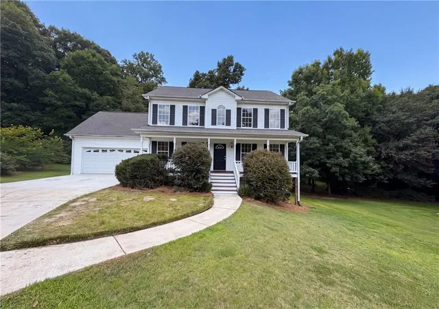 Homes for sale in Loganville, GA | 2684 High Point Ct, Loganville, GA 30052 | MLS# 7799923