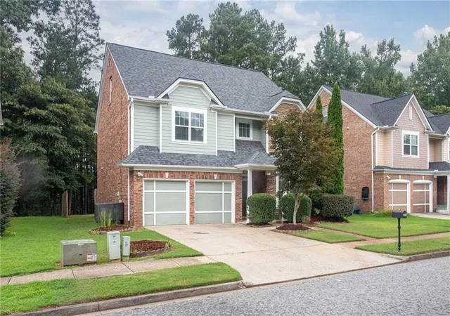 Photo 3 of Single family home for sale at 2576 Peach Shls Cir, Dacula, GA 30019 | MLS# 7817850 | Listing updated on 2026-08-12