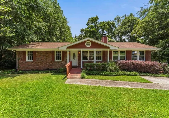 Photo 1 of Sale Pending at 1630 Roberts Dr Se, Mableton, GA 30126 | MLS# 7805431 | Listing updated on 2026-07-28