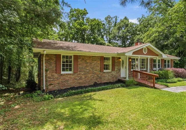 Photo 2 of Sale Pending at 1630 Roberts Dr Se, Mableton, GA 30126 | MLS# 7805431 | Listing updated on 2026-07-28