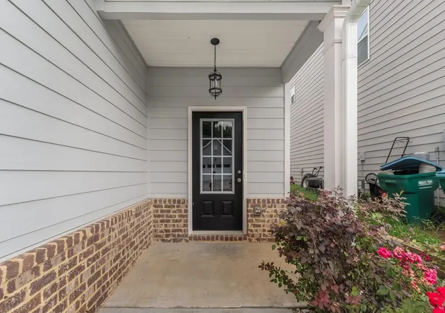 Photo 2 of Sale Pending at 24 Castlemoor Loop, Adairsville, GA 30103 | MLS# 7808057 | Listing updated on 2026-08-28