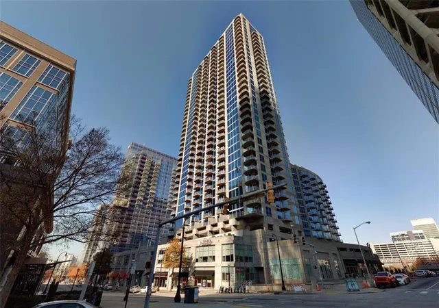 1st image of 400 W Peachtree St Nw #1011, Atlanta, GA 30308 | MLS# 7749688