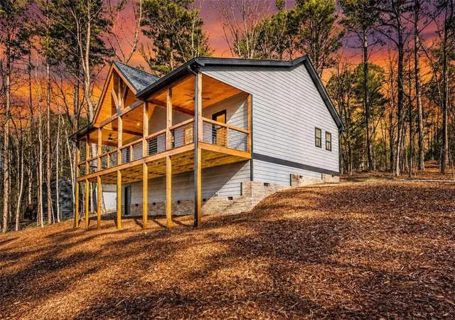 3rd image of 361 Oak Park Dr, Dawsonville, GA 30534 | MLS# 7765014