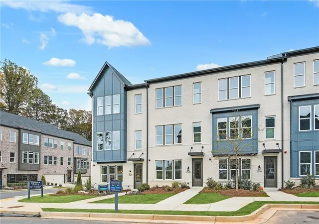 2nd image of 2733 Chestnut Willow Walk #61, Smyrna, GA 30080 | MLS# 7822261