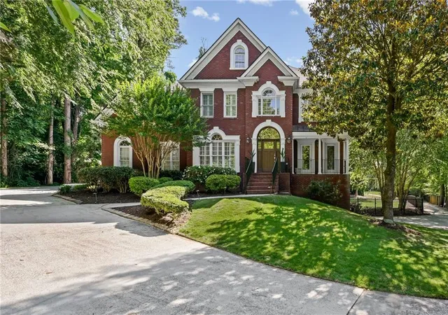 Photo 2 of Single family home for sale at 1529 Richard Stokes Dr, Decatur, GA 30033 | MLS# 7773708 | Listing updated on 2026-07-15