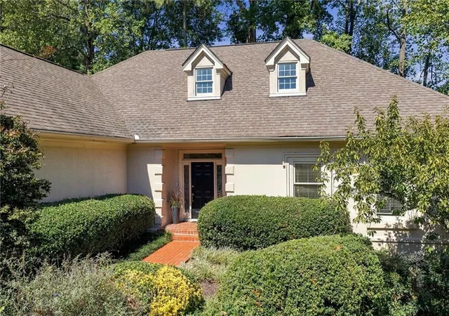 Photo 1 of Single family home for sale at 26 Ridgemere Tr, Sandy Springs, GA 30328 | MLS# 7845888 | Listing updated on 2026-10-06