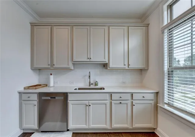 Photo 3 of Townhouse for sale at 2612 Caruso Way, Atlanta, GA 30339 | MLS# 7801395 | Listing updated on 2026-08-22