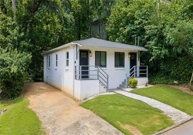 2nd image of 61 Moury Ave Se, Atlanta, GA 30315 | MLS# 7800362