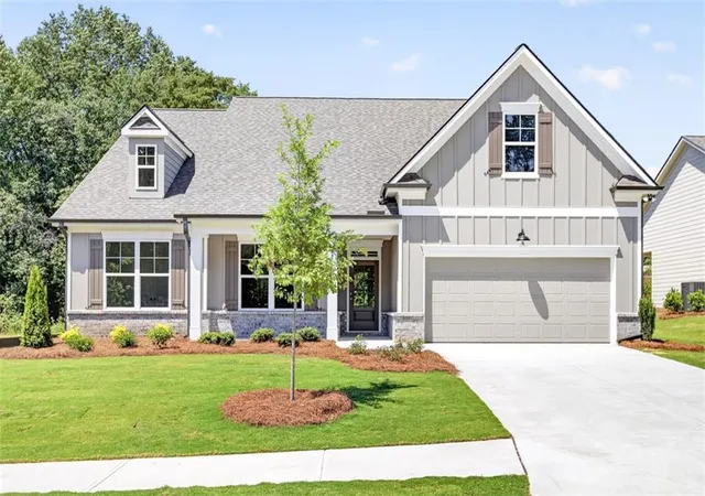 Photo 1 of Single family home for sale at 2023 Oconee Blf Dr, Athens, GA 30601 | MLS# 7808786 | Listing updated on 2026-09-09
