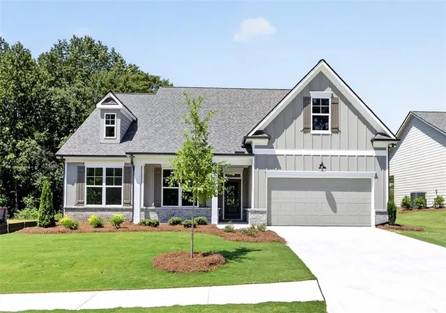 Photo 2 of Single family home for sale at 2023 Oconee Blf Dr, Athens, GA 30601 | MLS# 7808786 | Listing updated on 2026-09-09
