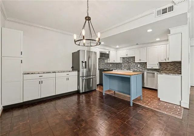 Photo 1 of Condo for sale at 2632 Peachtree Rd Nw #404B, Atlanta, GA 30305 | MLS# 7852276 | Listing updated on 2026-10-14