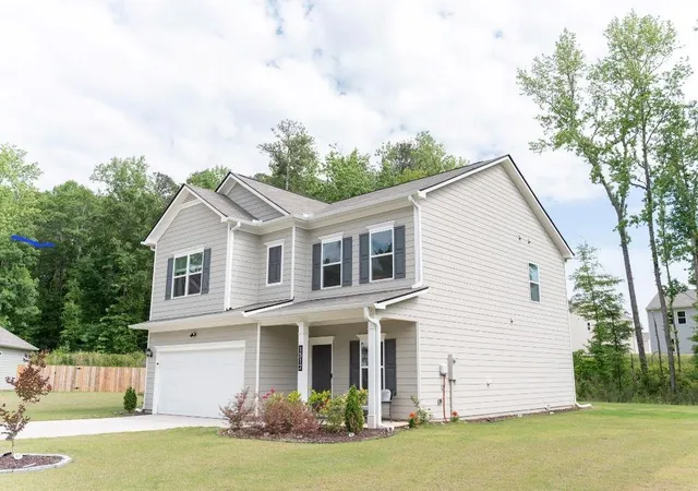 Photo 2 of Single family home for sale at 1512 Cragston Dr, Winder, GA 30680 | MLS# 7770387 | Listing updated on 2026-05-16