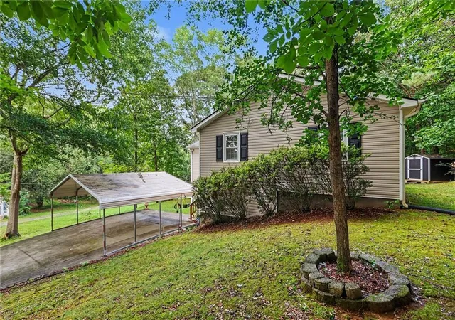 Photo 3 of Single family home for sale at 791 Friendship Church Rd, Douglasville, GA 30134 | MLS# 7792684 | Listing updated on 2026-09-07
