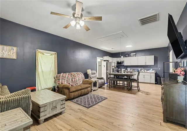 4th image of 104 Sargent Kennon St, Newnan, GA 30263 | MLS# 7811385