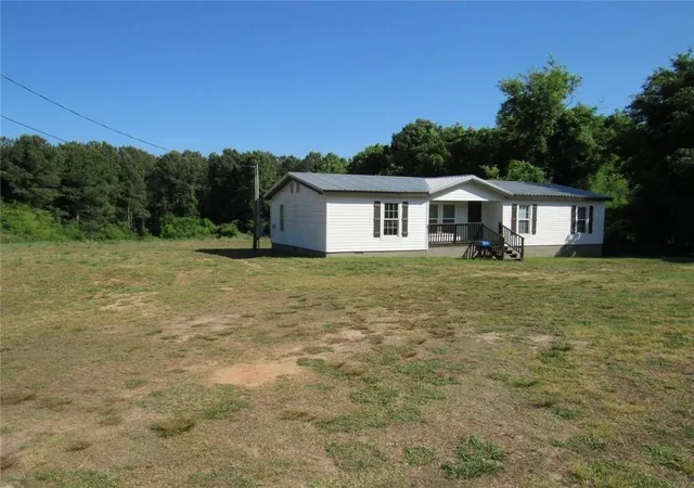 1st image of 1460 S Hwy 100, Bowdon, GA 30108 | MLS# 7756495