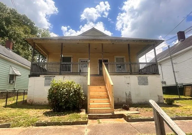 1st image of 8 Poplar St, Porterdale, GA 30014 | MLS# 7815867