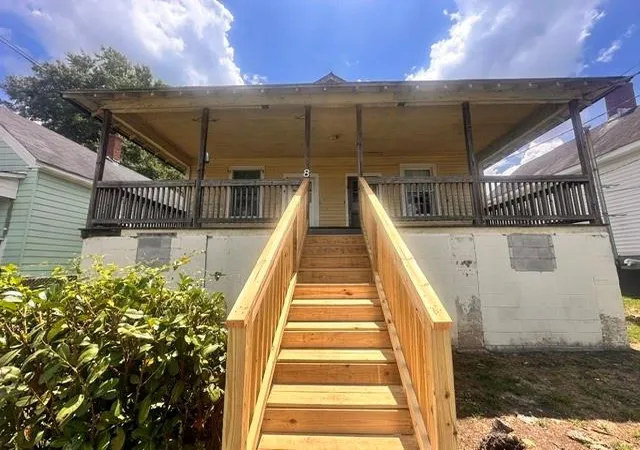 image of 8 Poplar St, Porterdale, GA 30014 | MLS# 7815867
