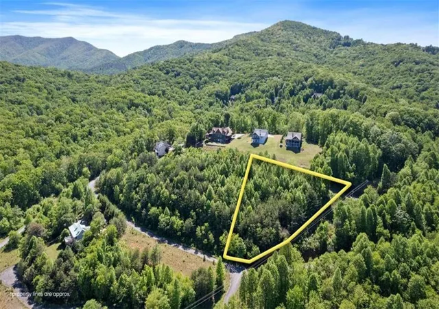 Photo 4 of Land for sale at Lot 40 Overlook Trl, Hiawassee, GA 30546 | MLS# 7765041 | Listing updated on 2026-05-05