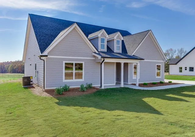 3rd image of 129 Creek Stone Dr, Hartwell, GA 30643 | MLS# 7804685