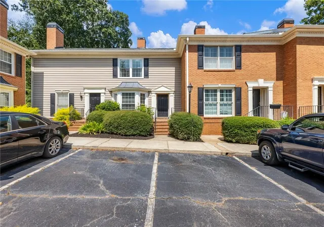 Condo for sale at 81 Mount Vernon Cir, Sandy Springs, GA 30338 | MLS# 7860166