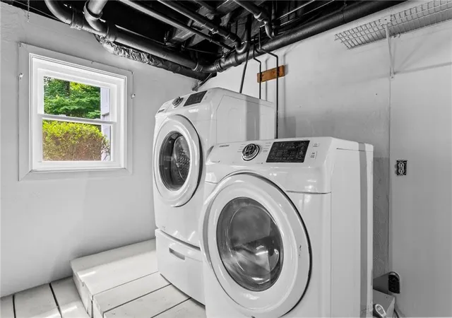 Photo 30 of Sale Pending at 2875 Greenbush Pl Ne, Atlanta, GA 30345 | MLS# 7827281 | Listing updated on 2026-09-12