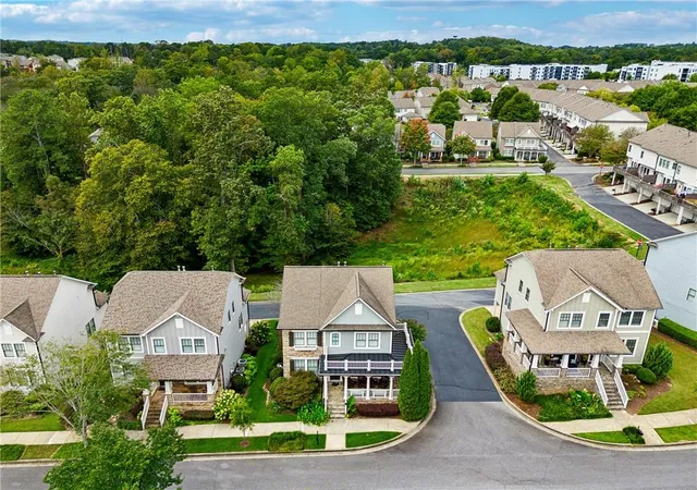 3rd image of 3631 Portland Trail Dr, Suwanee, GA 30024 | MLS# 7813878