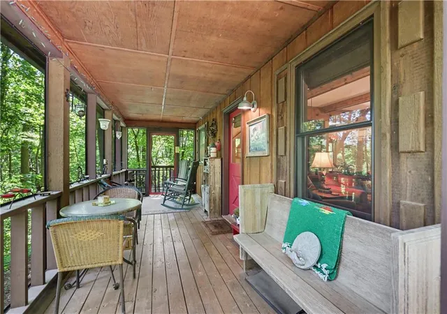 Photo 3 of Single family home for sale at 102 Moses Rd, Rabun Gap, GA 30568 | MLS# 7829018 | Listing updated on 2026-08-30