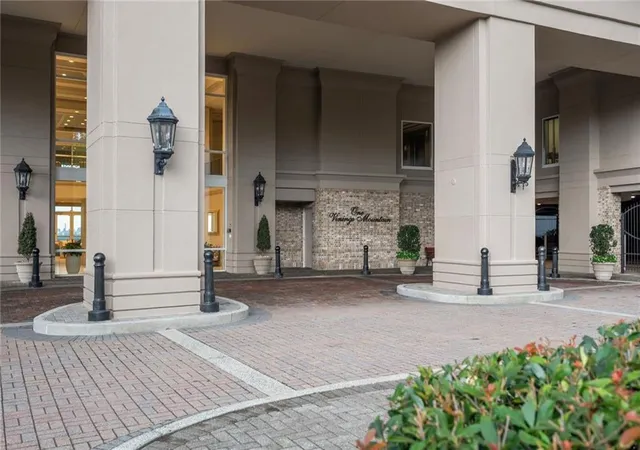 Photo 2 of Condo for sale at 2950 Mount Wilkinson Pkwy Se #1003, Atlanta, GA 30339 | MLS# 7823920 | Listing updated on 2026-08-27