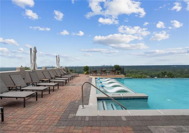 Photo 4 of Condo for sale at 2950 Mount Wilkinson Pkwy Se #1003, Atlanta, GA 30339 | MLS# 7823920 | Listing updated on 2026-08-27