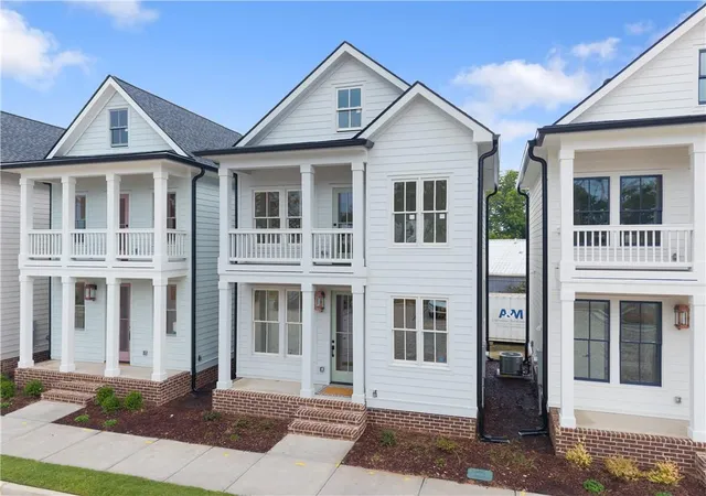 Photo 2 of Condo for sale at 754 Trl View Ct SW, Gainesville, GA 30506 | MLS# 7777827 | Listing updated on 2026-09-13