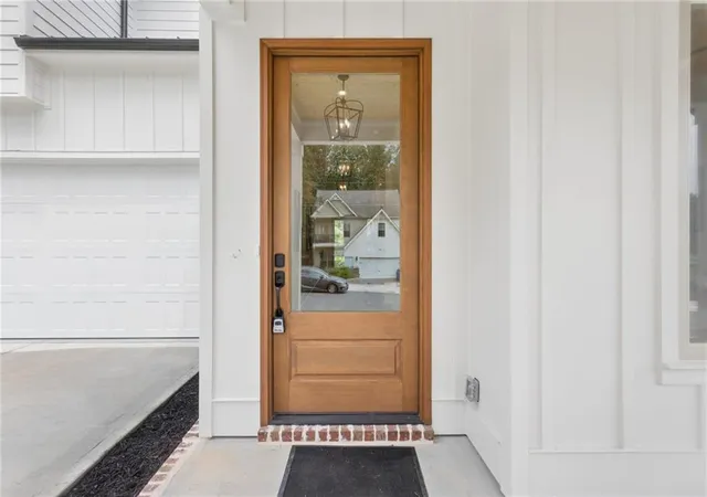 Photo 3 of Single family home for sale at 2471 Edwards Dr, Atlanta, GA 30318 | MLS# 7809918 | Listing updated on 2026-09-13
