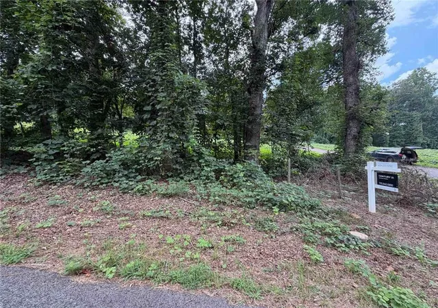 7th image of 15 18 Laurel Ln, Stockbridge, GA 30281 | MLS# 7819460
