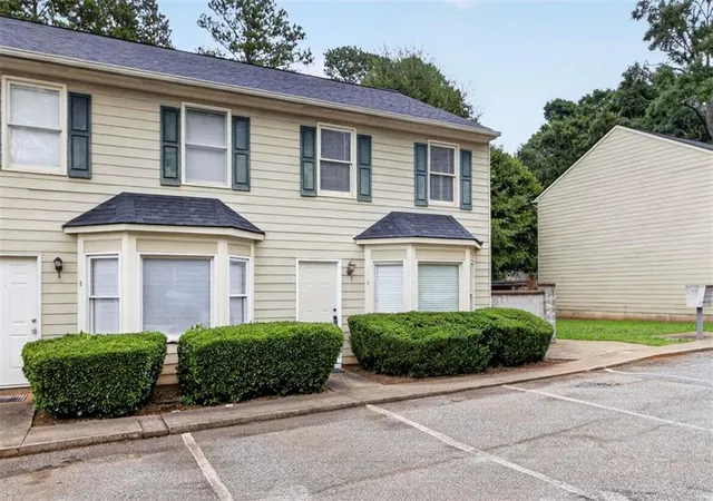Photo 2 of Condo for sale at 125 Dennis Dr, Athens, GA 30605 | MLS# 7817264 | Listing updated on 2026-09-10