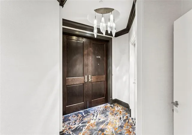 3rd image of 3344 Peachtree Rd Ne #4104, Atlanta, GA 30326 | MLS# 7767040