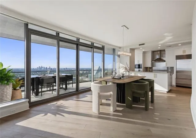 5th image of 3344 Peachtree Rd Ne #4104, Atlanta, GA 30326 | MLS# 7767040