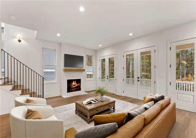 2nd image of 11821 Serenbe Ln, Chattahoochee Hills, GA 30268 | MLS# 7679814