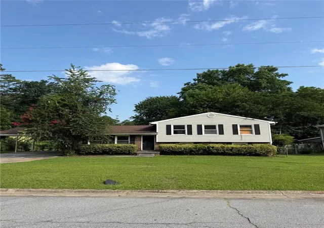 1st image of 2618 Luke Dr, Ellenwood, GA 30294 | MLS# 7800971