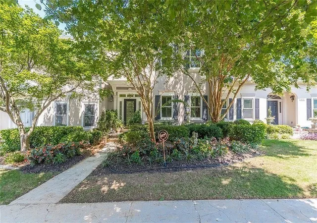 2nd image of 9385 Knollcrest Blvd, Johns Creek, GA 30022 | MLS# 7756037