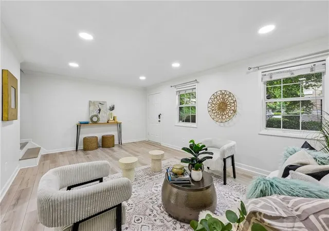 4th image of 6900 Roswell Rd #1D, Atlanta, GA 30328 | MLS# 7797159