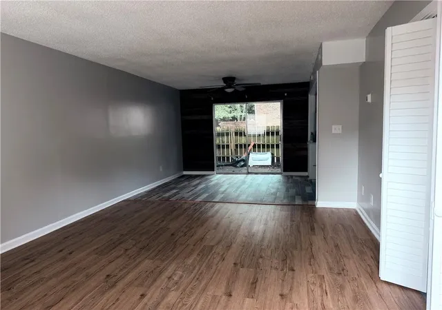 Photo 2 of Townhouse for sale at 4701 Flat Shls Rd #50G, Union City, GA 30291 | MLS# 7817379 | Listing updated on 2026-08-10