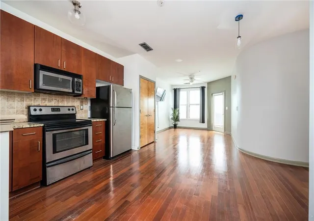 1st image of 898 Oak St Sw #1418, Atlanta, GA 30310 | MLS# 7730370