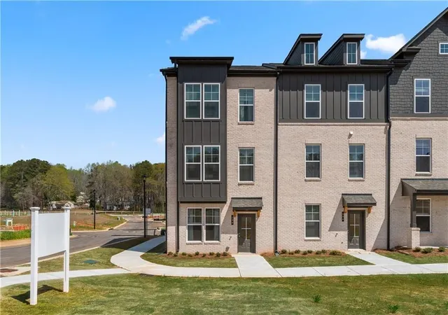 2nd image of 2802 Daybreak Ln, Newnan, GA 30265 | MLS# 7824018