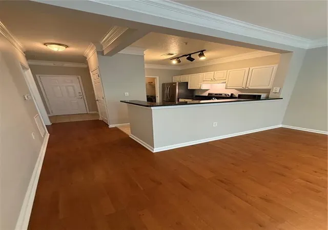 2nd image of 5208 Westchester Rdg Ne, Atlanta, GA 30329 | MLS# 7709896