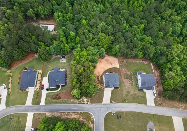 3rd image of 6 Radian Wy, Dallas, GA 30132 | MLS# 7812197