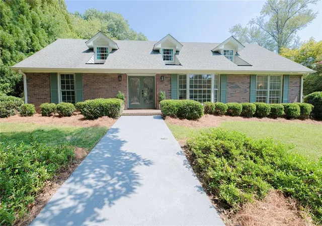 1st image of 4962 Dewberry Cir, Acworth, GA 30101 | MLS# 7800052