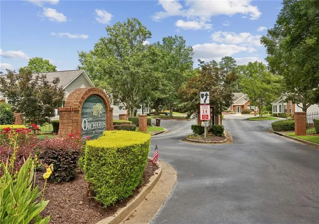 24th image of 12101 Windrush Ln, Alpharetta, GA 30009 | MLS# 7800267