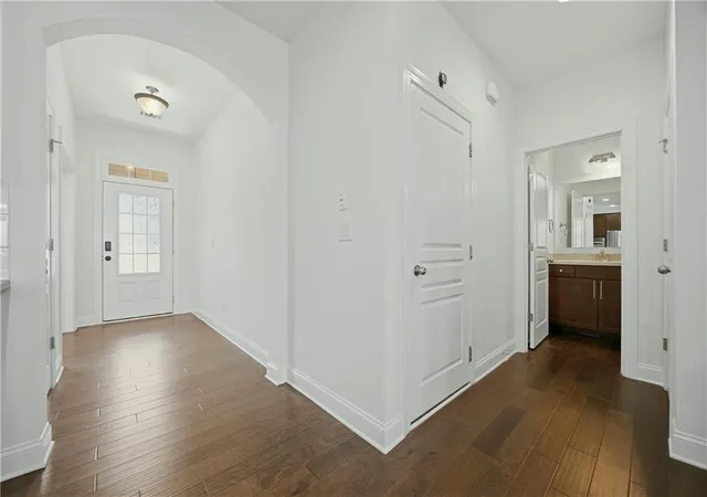 Photo 2 of Sale Pending at 2915 Southwick Dr, Cumming, GA 30041 | MLS# 7802259 | Listing updated on 2026-08-24