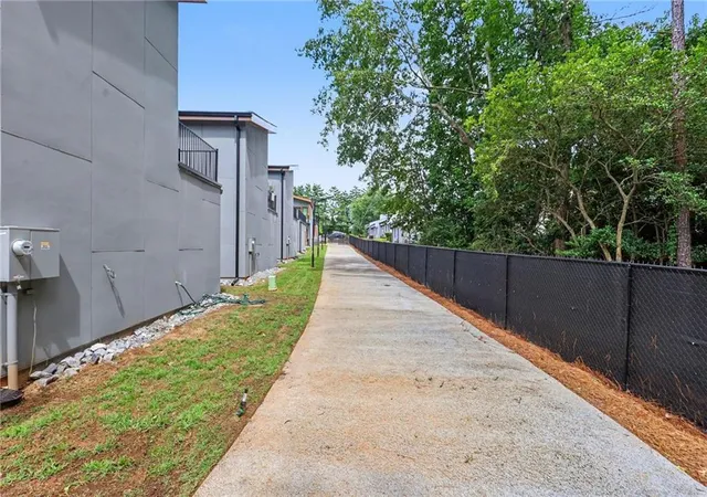 Photo 26 of Condo for sale at 6305 Shannon Pkwy #110, Union City, GA 30291 | MLS# 7801500 | Listing updated on 2026-08-28