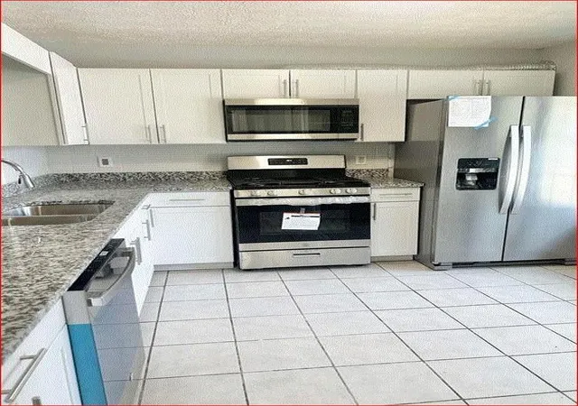Photo 3 of Multi family home for sale at 1021 Thornwoode Ln, Stone Mountain, GA 30083 | MLS# 7798502 | Listing updated on 2026-09-05
