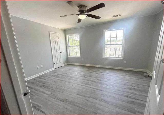 6th image of 1021 Thornwoode Ln, Stone Mountain, GA 30083 | MLS# 7798502